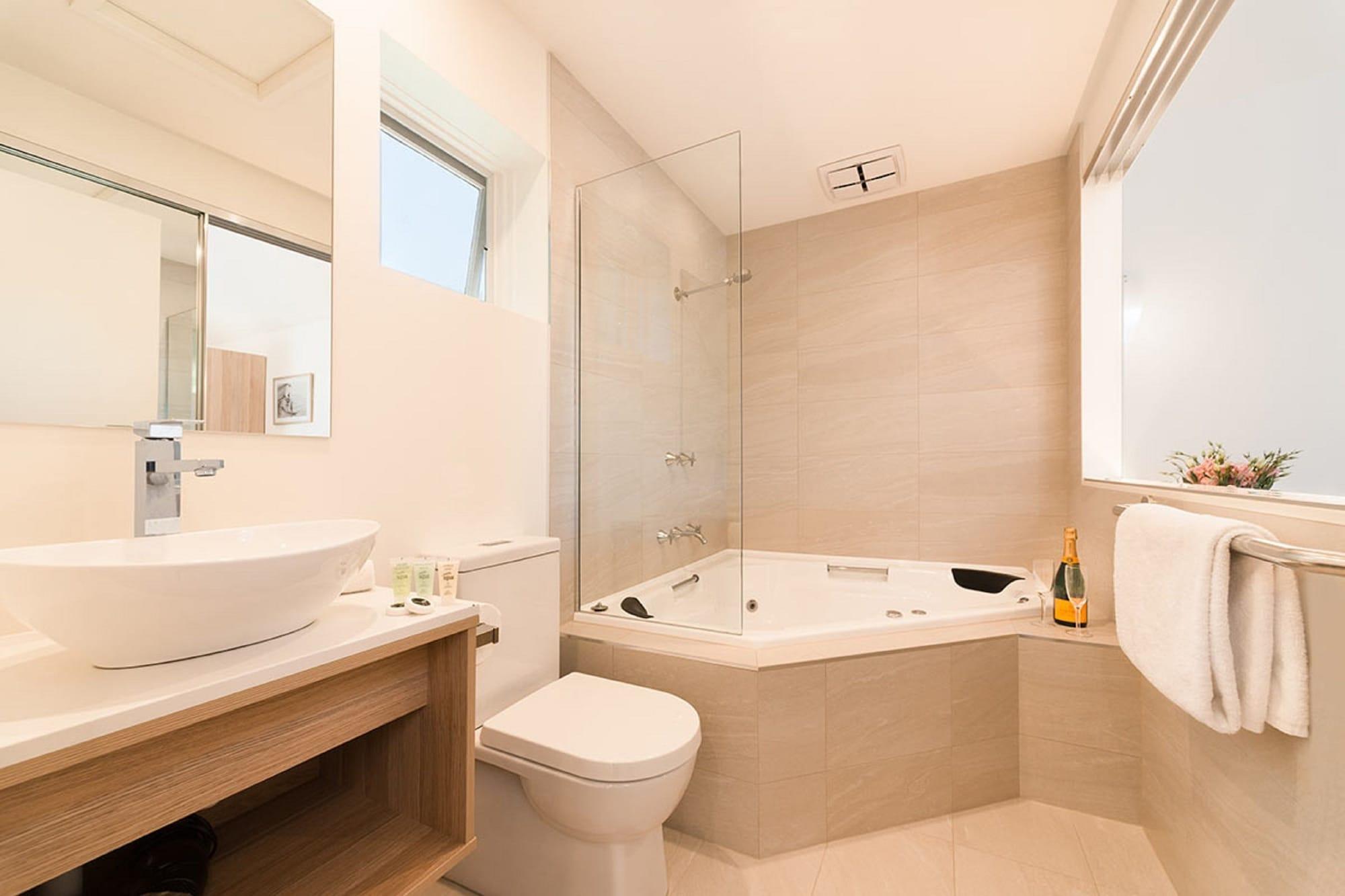Boathouse Resort Studios And Suites Blairgowrie Eksteriør billede