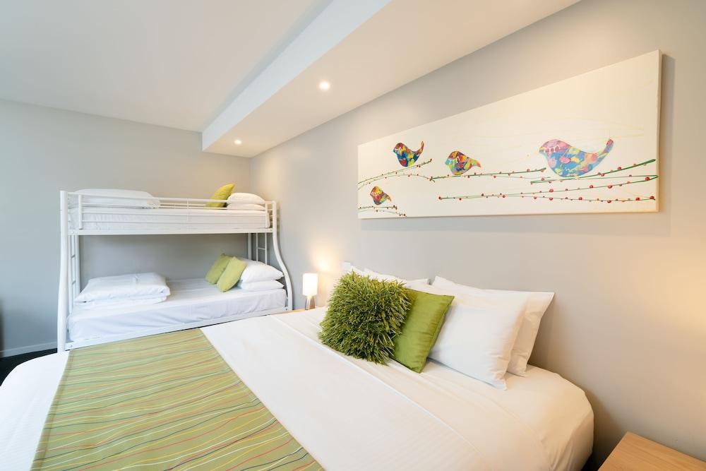 Boathouse Resort Studios And Suites Blairgowrie Eksteriør billede