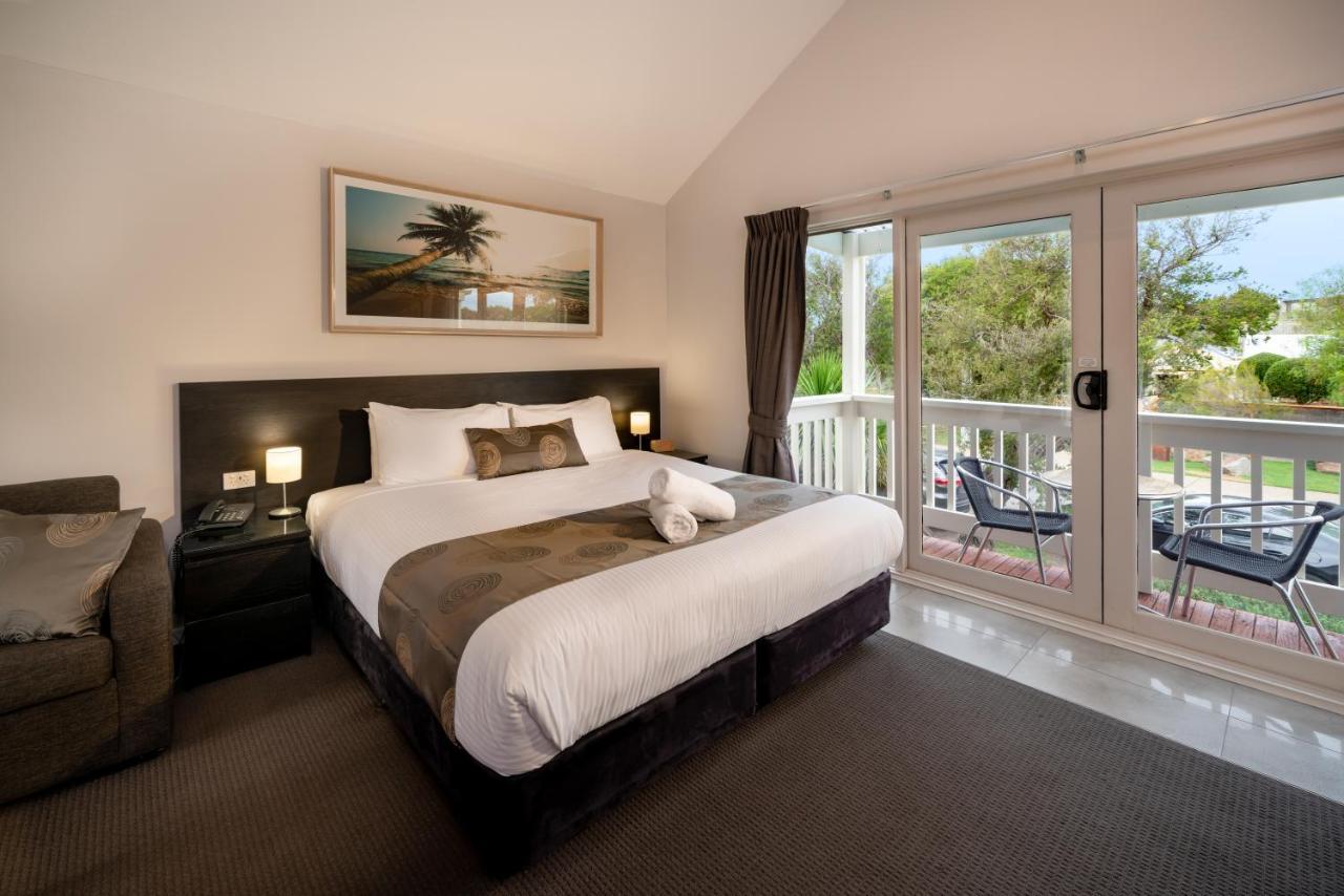 Boathouse Resort Studios And Suites Blairgowrie Eksteriør billede