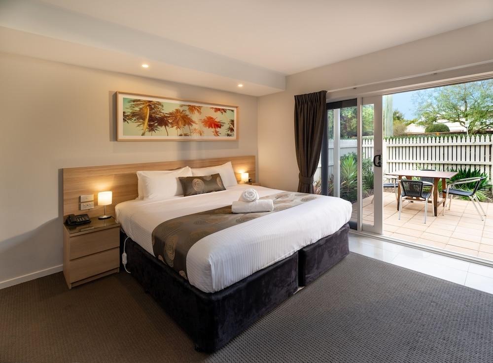 Boathouse Resort Studios And Suites Blairgowrie Eksteriør billede