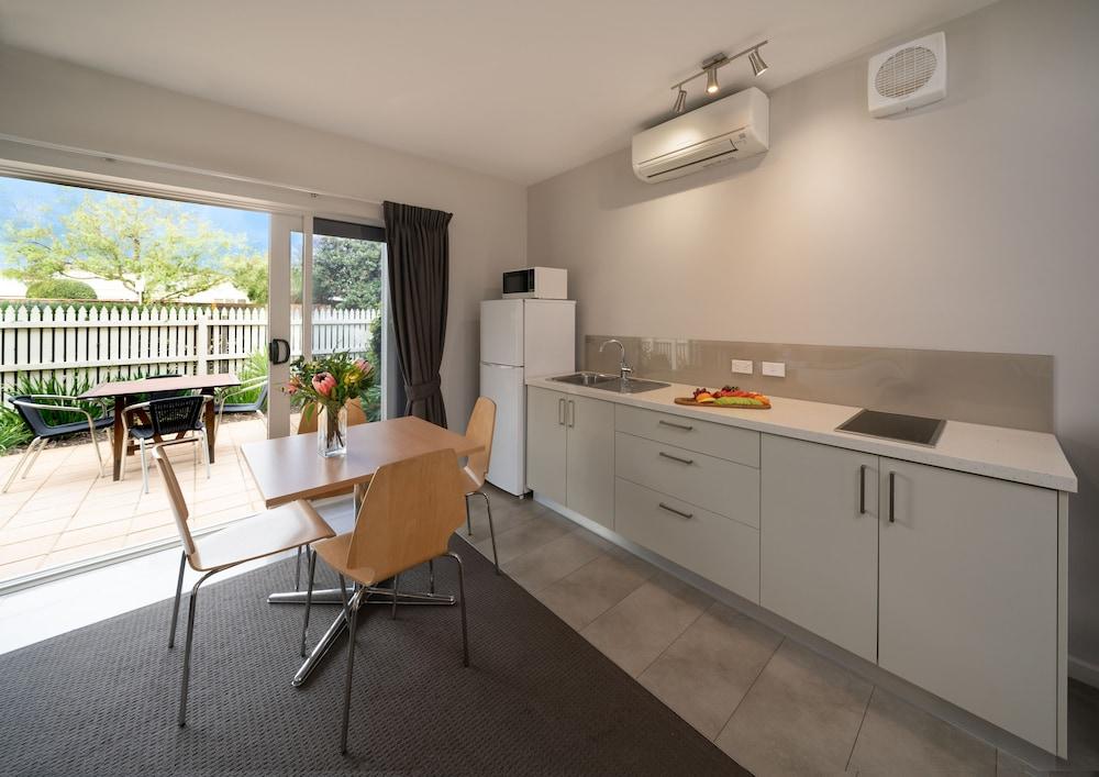 Boathouse Resort Studios And Suites Blairgowrie Eksteriør billede