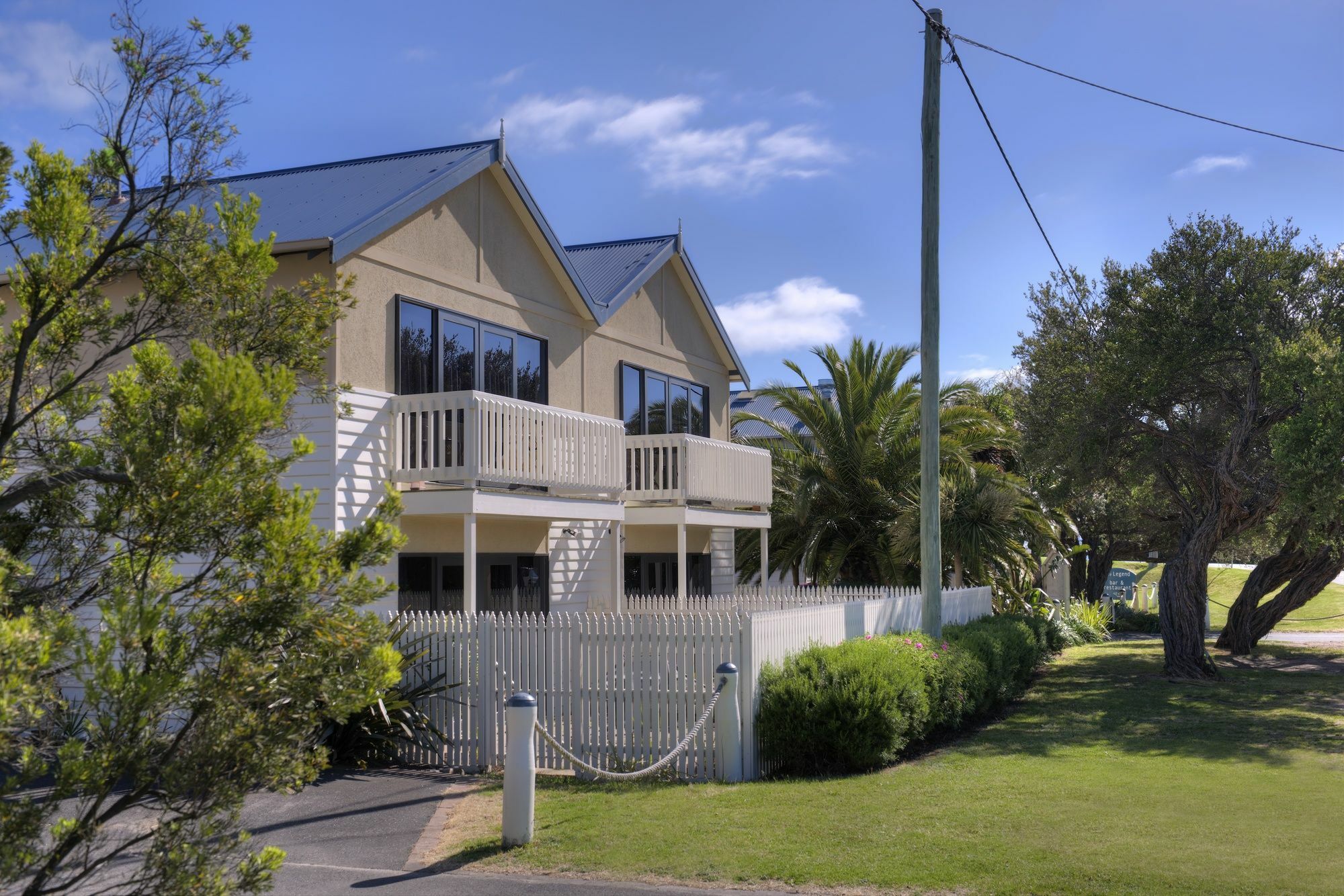 Boathouse Resort Studios And Suites Blairgowrie Eksteriør billede